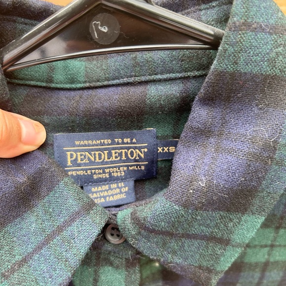 Pendleton Wool W’s button down - Picture 4 of 6